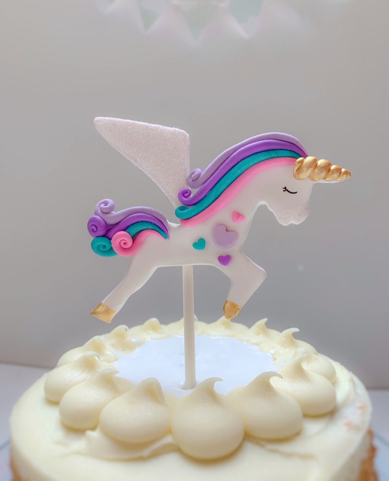 Pegasus - Edible Cake Topper or Cupcake Toppers – Edible Prints On Cake  (EPoC)